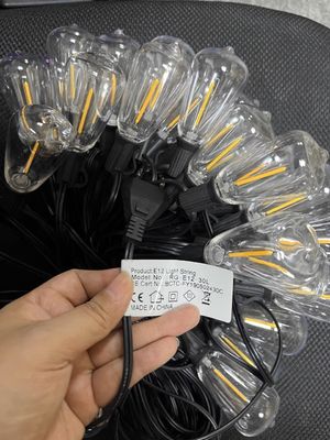 به عروسی تان با چراغ های حیاط و ولتاژ ورودی AC 110V/220V یک لمس ظریف اضافه کنید